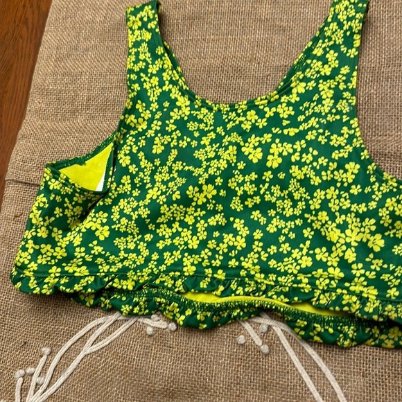 Z by Zella NWOT green and yellow‎ swim suit top - Picture 1 of 2